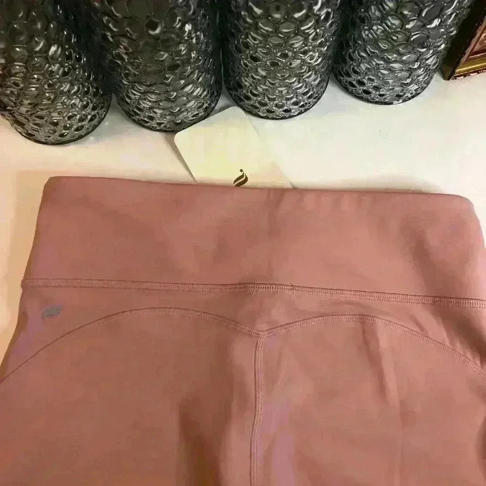 Fabletics solid blush Powerform leggings sz XS NW… - image 4